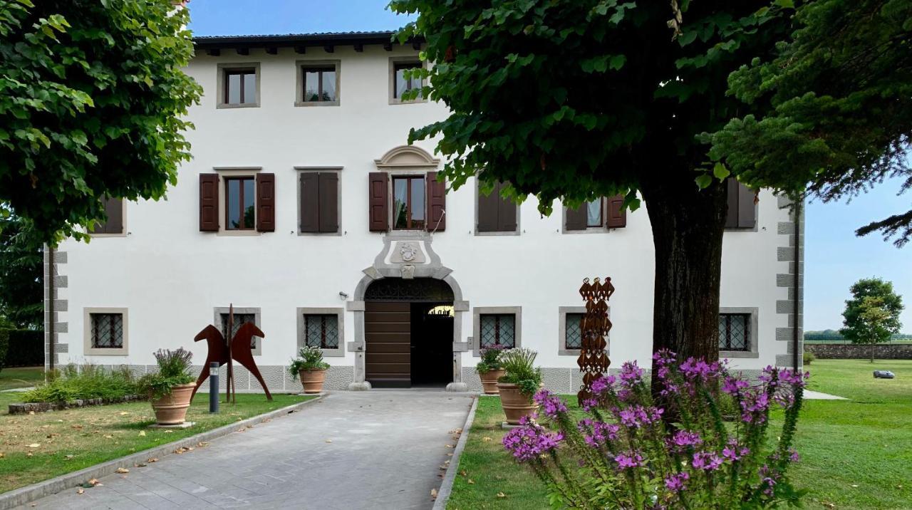 Villa Minini Bed & Breakfast Rive d'Arcano Kültér fotó