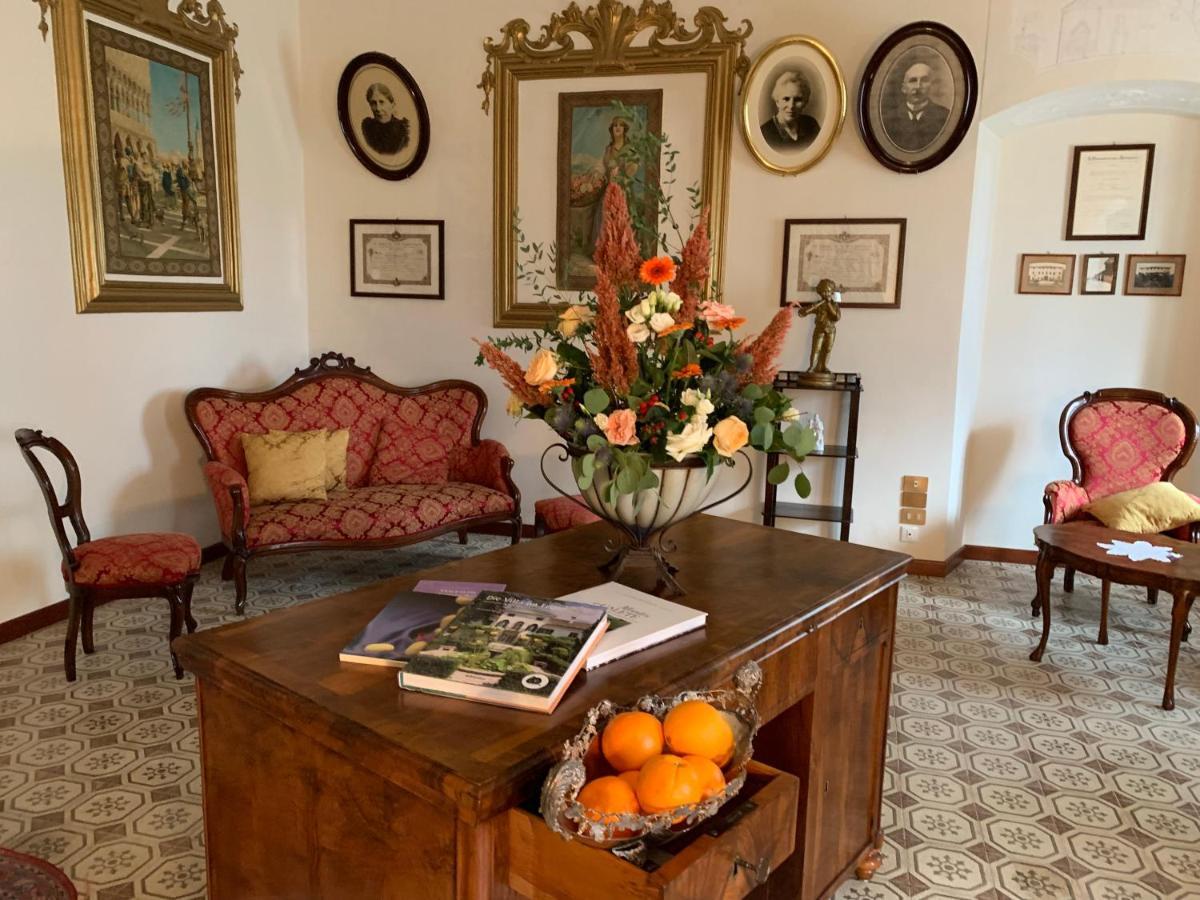 Villa Minini Bed & Breakfast Rive d'Arcano Kültér fotó