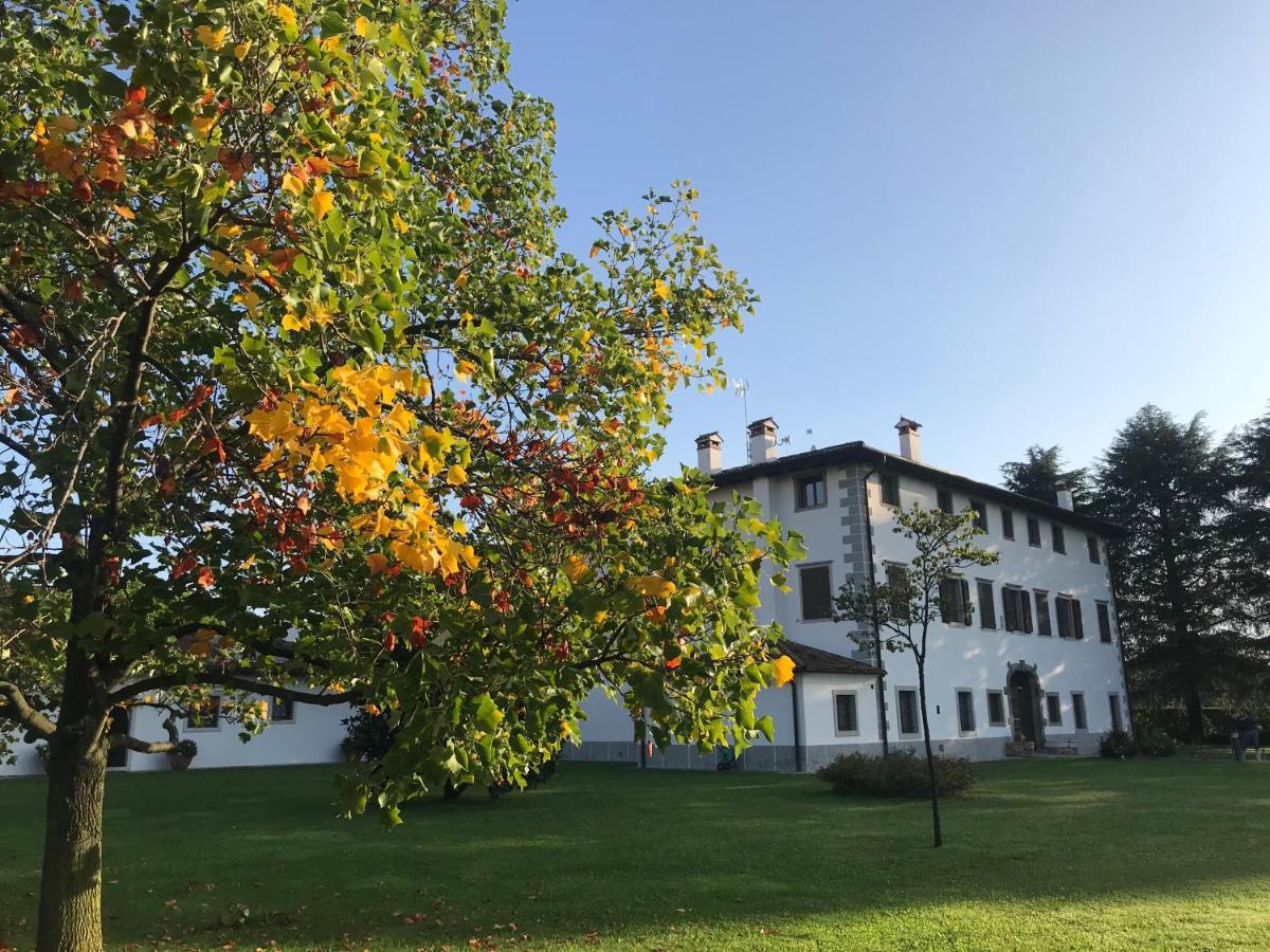 Villa Minini Bed & Breakfast Rive d'Arcano Kültér fotó