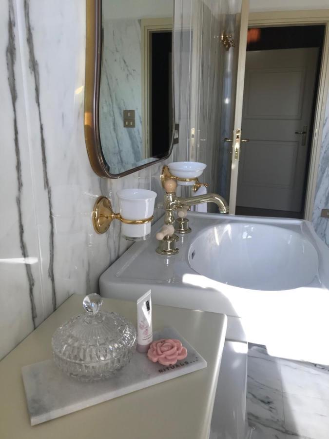 Villa Minini Bed & Breakfast Rive d'Arcano Kültér fotó