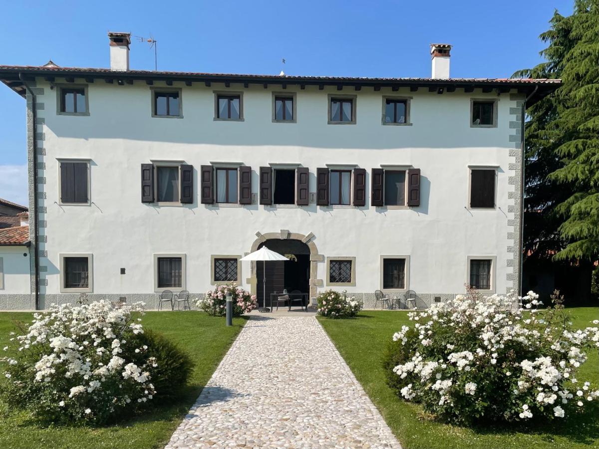 Villa Minini Bed & Breakfast Rive d'Arcano Kültér fotó