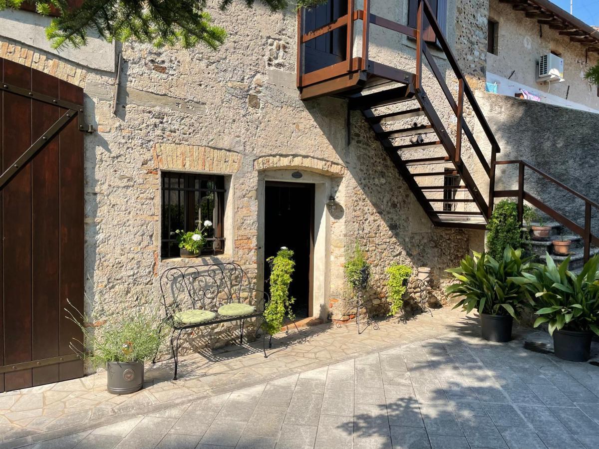 Villa Minini Bed & Breakfast Rive d'Arcano Kültér fotó
